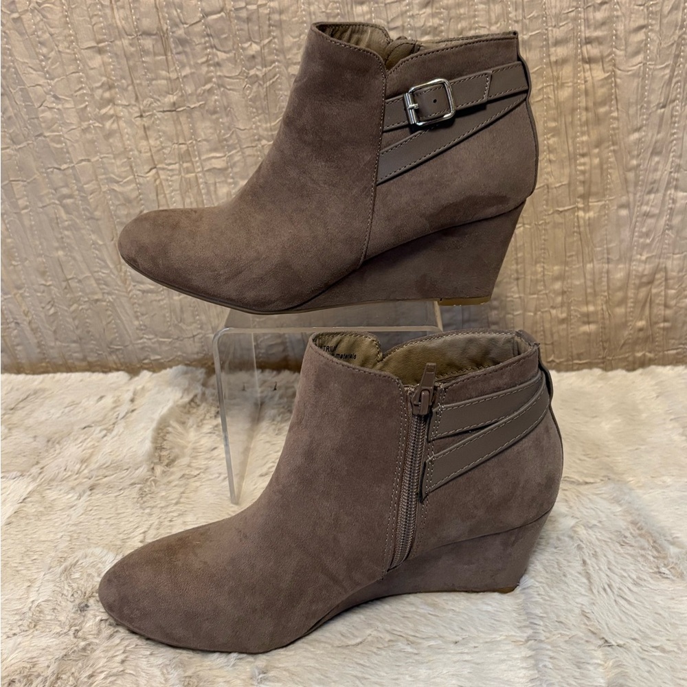 Women's Brown Suede Ankle Boots